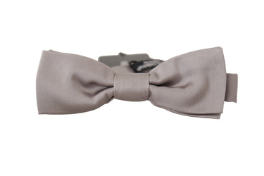Elegant Silver Silk Bow Tie for Sophisticated Evening